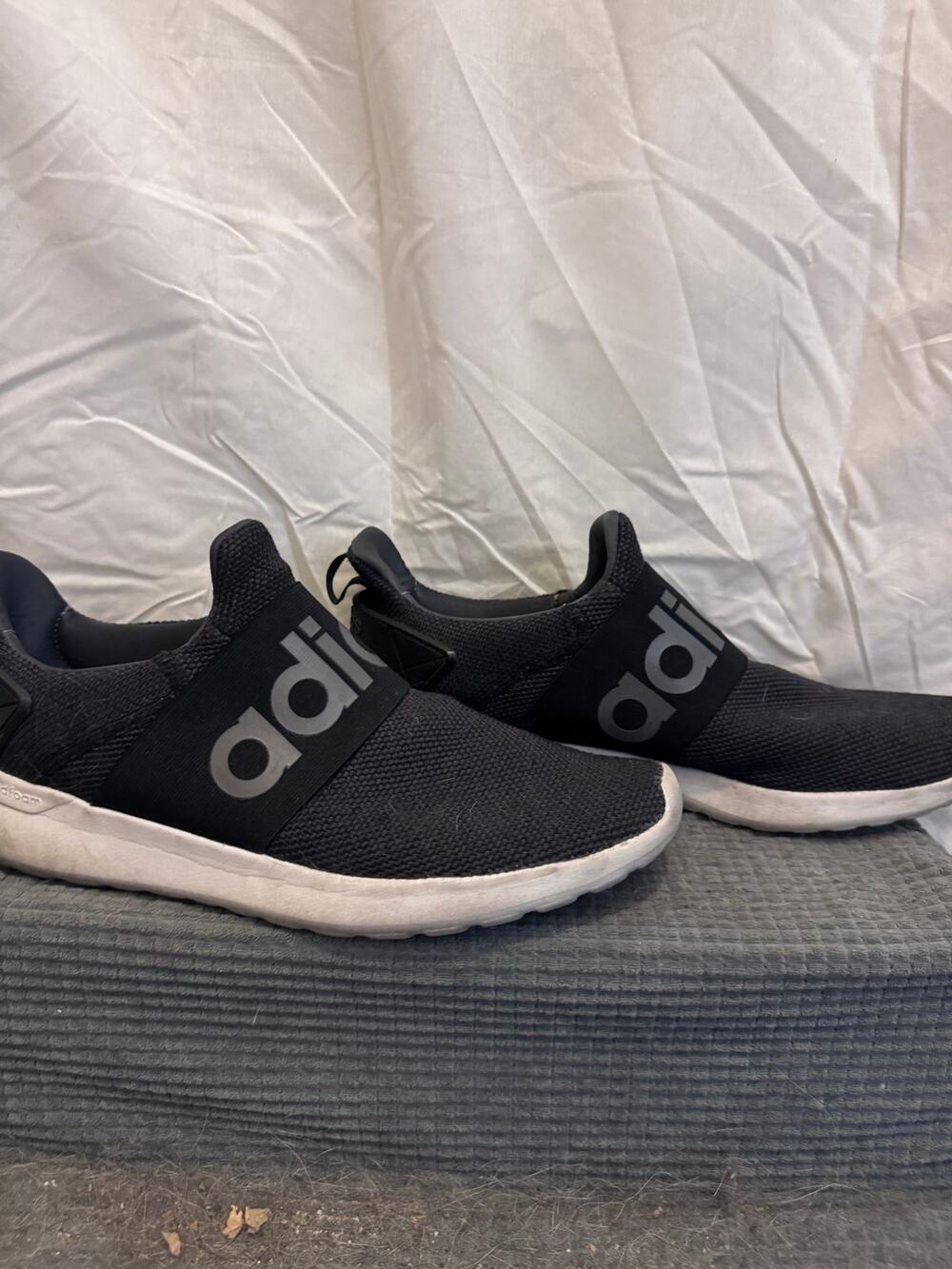 Adidas Lite Racer Mens 9 Grey Black Running Shoes Athletic Sneakers